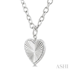 1/10 Ctw Heart Fluted Medallion Round Cut Diamond Pendant With Chain in Sterling Silver