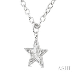 1/10 Ctw Star Fluted Medallion Round Cut Diamond Pendant With Chain in Sterling Silver