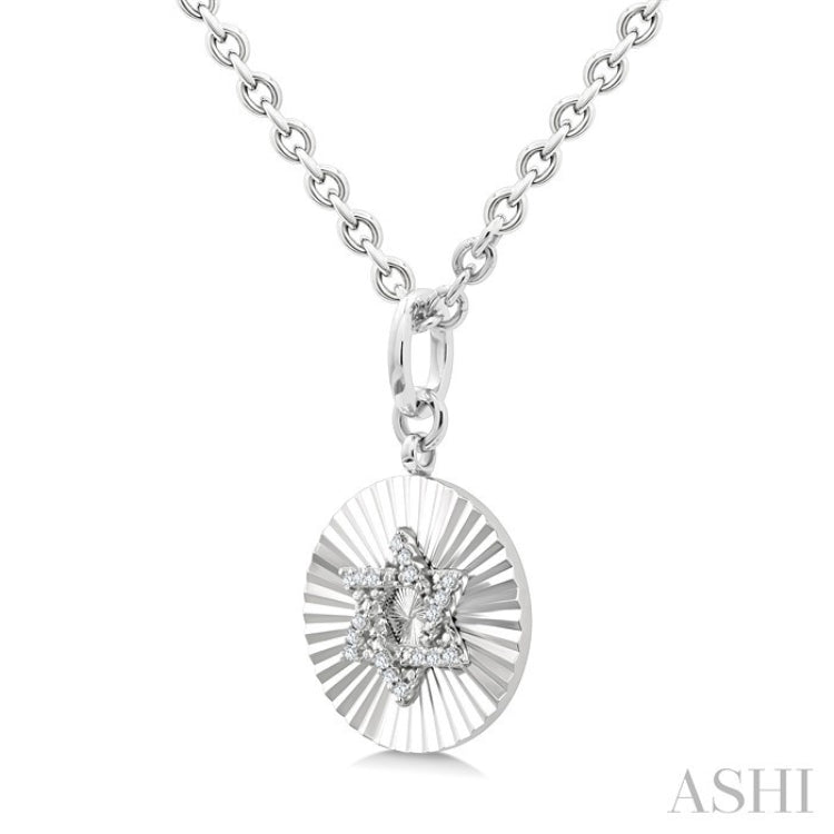 1/10 Ctw Round Fluted Medallion Round Cut Diamond Star of David Pendant With Chain in Sterling Silver