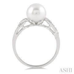 8x8 MM Round Cut Cultured Pearl and 1/20 Ctw Round Cut Diamond Ring in 14K White Gold