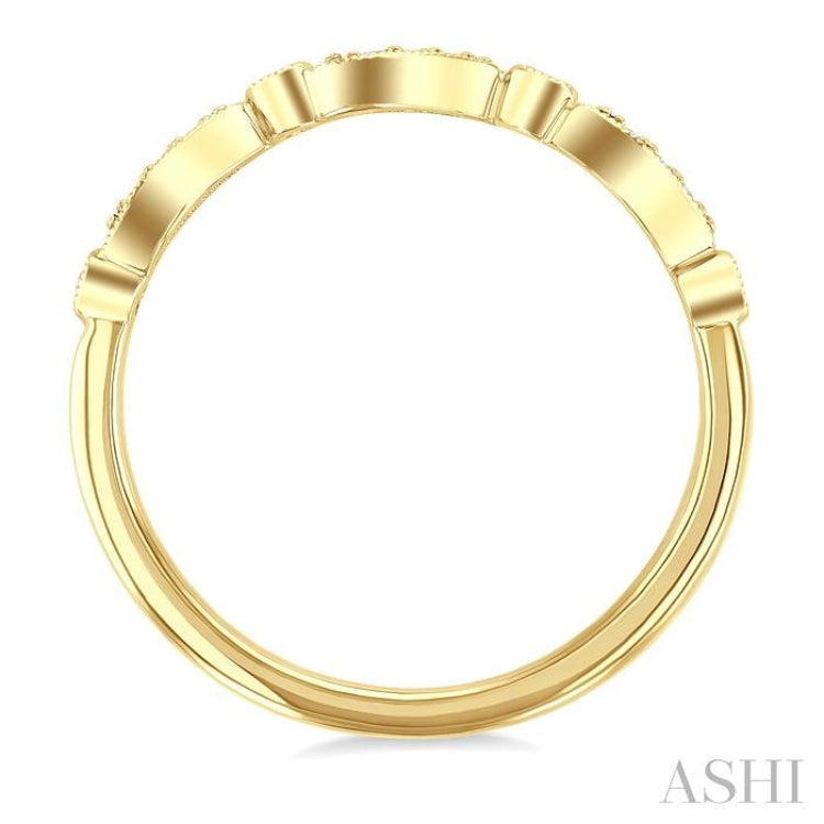 1/10 Ctw Triple Wave Round Cut Diamond Stackable Fashion Band in 10K Yellow Gold