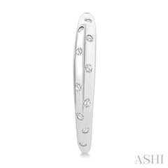 1/5 Ctw Round Cut Diamond Mosaic Half Hoop Earrings in 10K White Gold