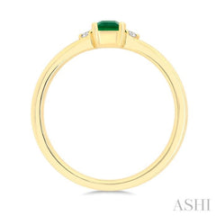 1/50 Ctw Princess Cut 3.5MM Emerald and Round Cut Diamond Petite Precious Ring in 10K Yellow Gold