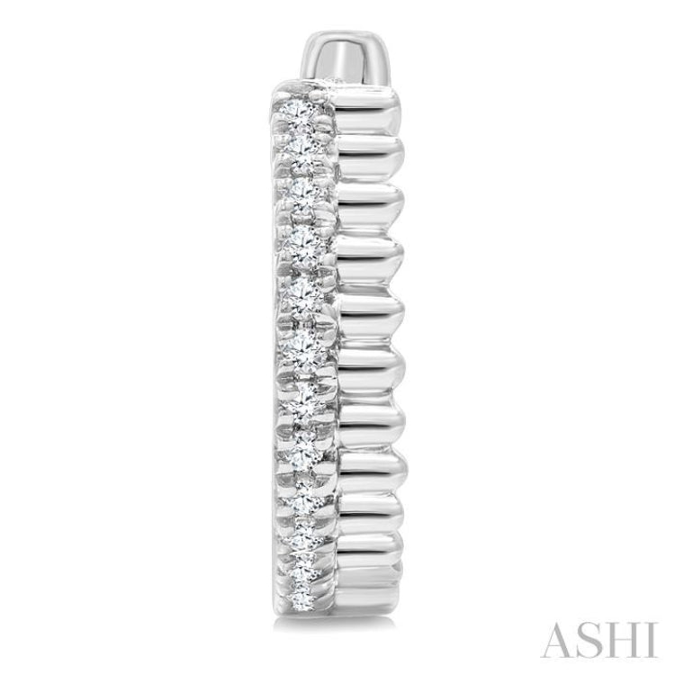 1/10 Ctw Fluted Round Cut Diamond Petite Huggie Earrings in 10K White Gold