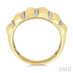 1/10 Ctw Bold Puffed Rib Round Cut Diamond Fashion Wide Band in Yellow Gold Vermeil