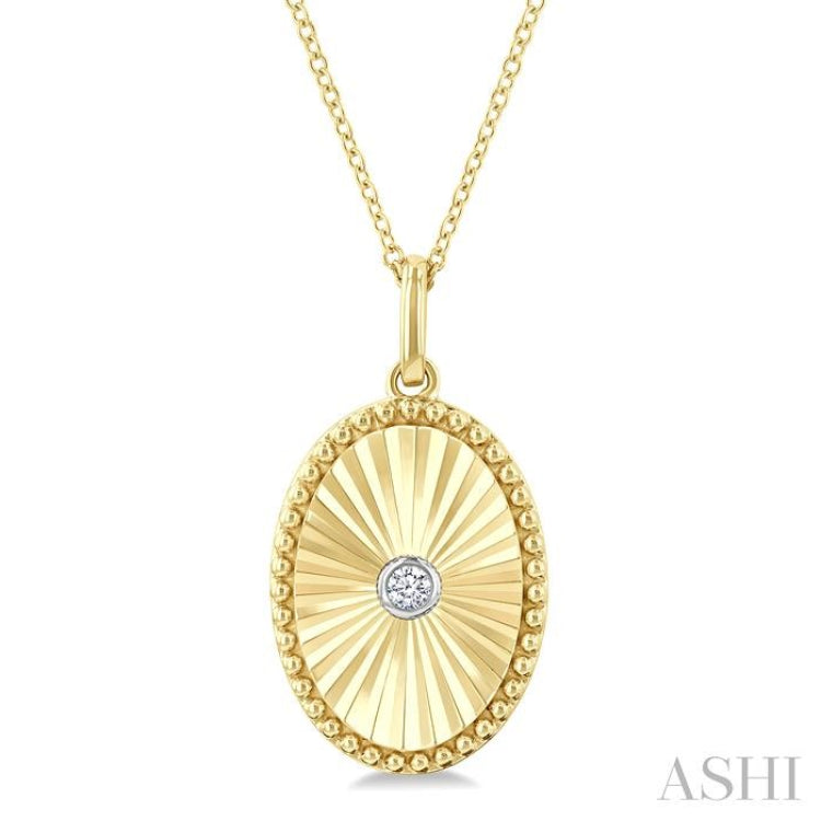 1/20 Ctw Oval Fluted Medallion Round Cut Diamond Pendant With Chain in Yellow Gold Vermeil