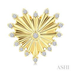 1/5 Ctw Round Cut Diamond Heart Fluted Fashion Earrings in 10K Yellow Gold