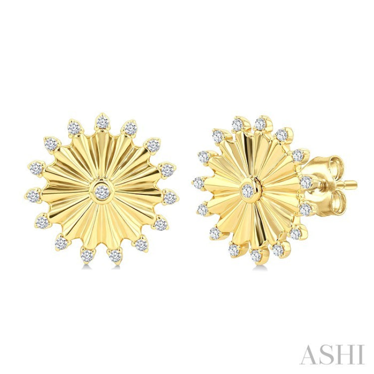 1/5 Ctw Round Cut Diamond Circle Fluted Fashion Earrings in 10K Yellow Gold