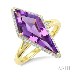 22X9 MM Kite Shape Amethyst and 1/5 Ctw Round Cut Diamond Semi-Precious Ring in 14K Yellow Gold