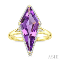22X9 MM Kite Shape Amethyst and 1/5 Ctw Round Cut Diamond Semi-Precious Ring in 14K Yellow Gold