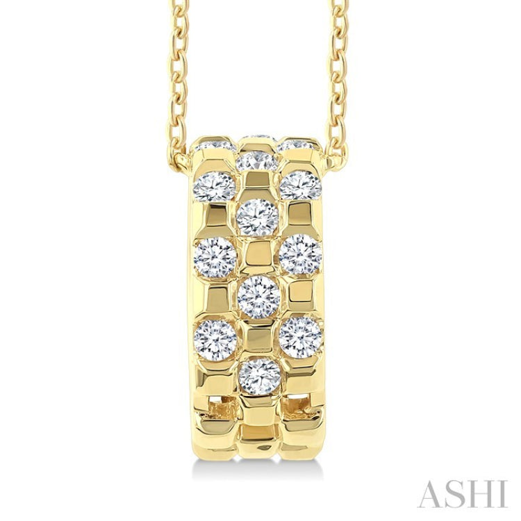 1/5 Ctw Round Cut Diamond Checkered Fashion Pendant With Chain in 10K Yellow Gold