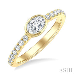 1/2 Ctw East-West Oval Cut and Round Cut Diamond Ring in 14K Yellow Gold