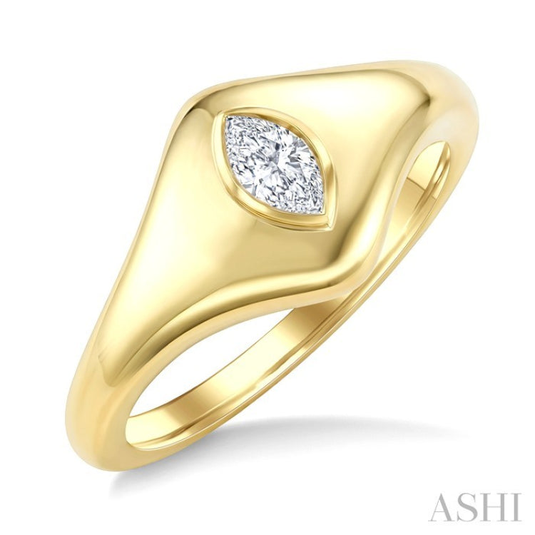 1/5 Ctw Marquise Cut Diamond Fashion Signet Ring in 10K Yellow Gold