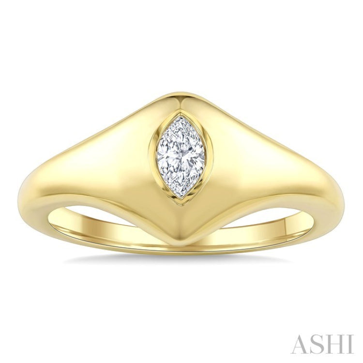 1/5 Ctw Marquise Cut Diamond Fashion Signet Ring in 10K Yellow Gold