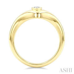 1/5 Ctw Marquise Cut Diamond Fashion Signet Ring in 10K Yellow Gold