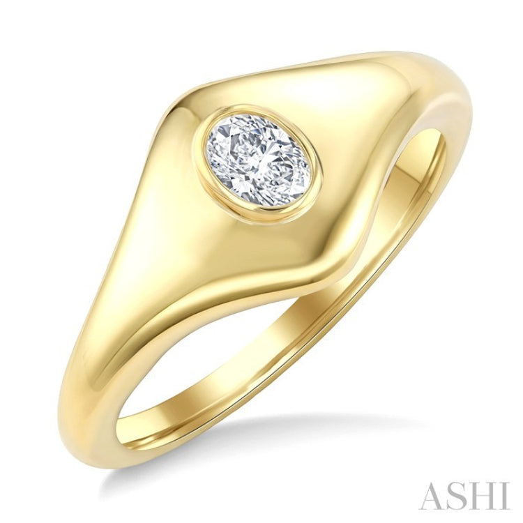 1/5 Ctw Oval Cut Diamond Fashion Signet Ring in 10K Yellow Gold