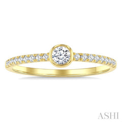 1/3 Ctw Bezel Set Round Cut Diamond Fashion Ring in 14K Yellow Gold