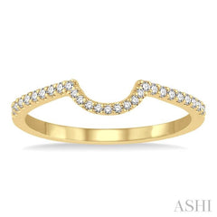 1/6 Ctw Round Cut Diamond Wedding Band in 14K Yellow Gold
