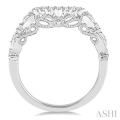 1/5 Ctw Round Cut Diamond Wedding Band in 14K White Gold