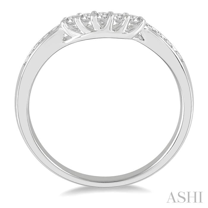 1/5 Ctw Straight Row Round Cut Diamond Wedding Band in 14K White Gold