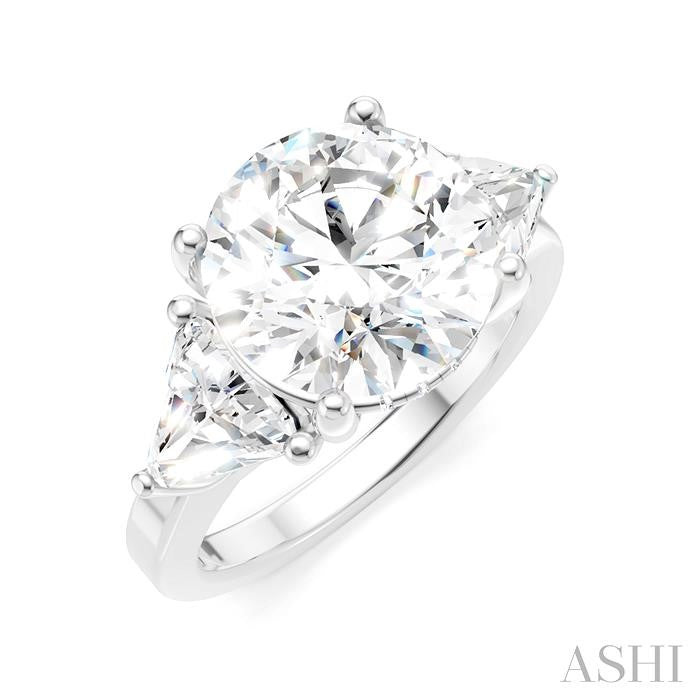 1 1/10 Ctw Circular Shape Trillion and Round Cut Diamond Semi-Mount Engagement Ring in 14K White Gold