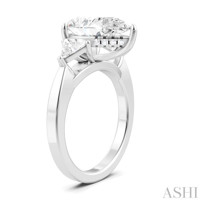 1/2 Ctw Pear Shape Trillion Cut & Round Cut Diamond Semi-Mount Engagement Ring in 14K White Gold