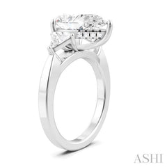 1/2 Ctw Pear Shape Trillion Cut & Round Cut Diamond Semi-Mount Engagement Ring in 14K White Gold