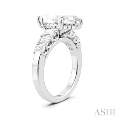 1 1/5 Ctw Marquise Shape Emerald and Round Cut Diamond Semi-Mount Engagement Ring in 14K White Gold