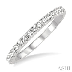 1/3 Ctw Round Cut Diamond Wedding Band in 14K White Gold
