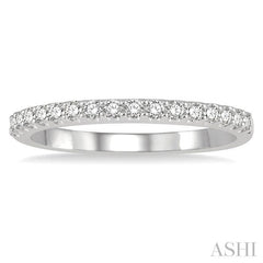 1/3 Ctw Round Cut Diamond Wedding Band in 14K White Gold