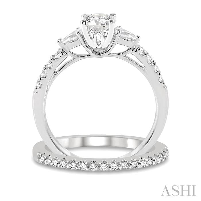 1 Ctw Round & Pear Cut Diamond Wedding Set With 7/8 Ctw Engagement Ring and 1/8 Ctw Wedding Band in 14K White Gold