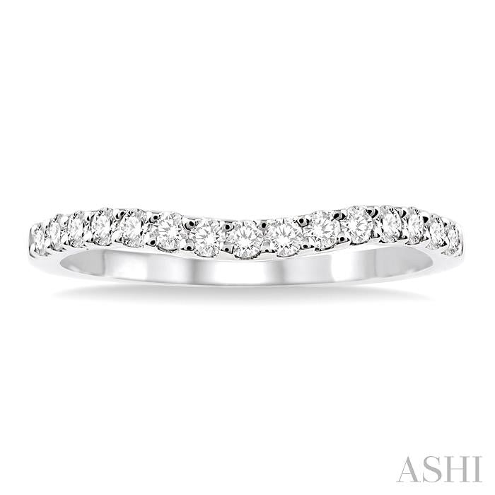1/4 Ctw Round Cut Diamond Wedding Band in 14K White Gold
