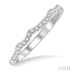 1/6 Ctw Triple Curve Round Cut Diamond Wedding Band in 14K White Gold