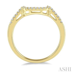 1/5 Ctw Round Cut Diamond Wedding Band in 14K Yellow Gold