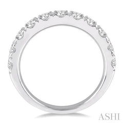 1 Ctw Round Cut Diamond Wedding Band in 14K White Gold