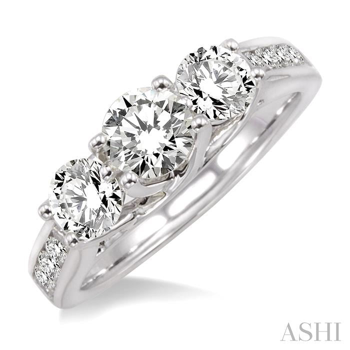 1 1/2 Ctw Diamond Engagement Ring with 1/2 Ct Round Cut Center Stone in 14K White Gold