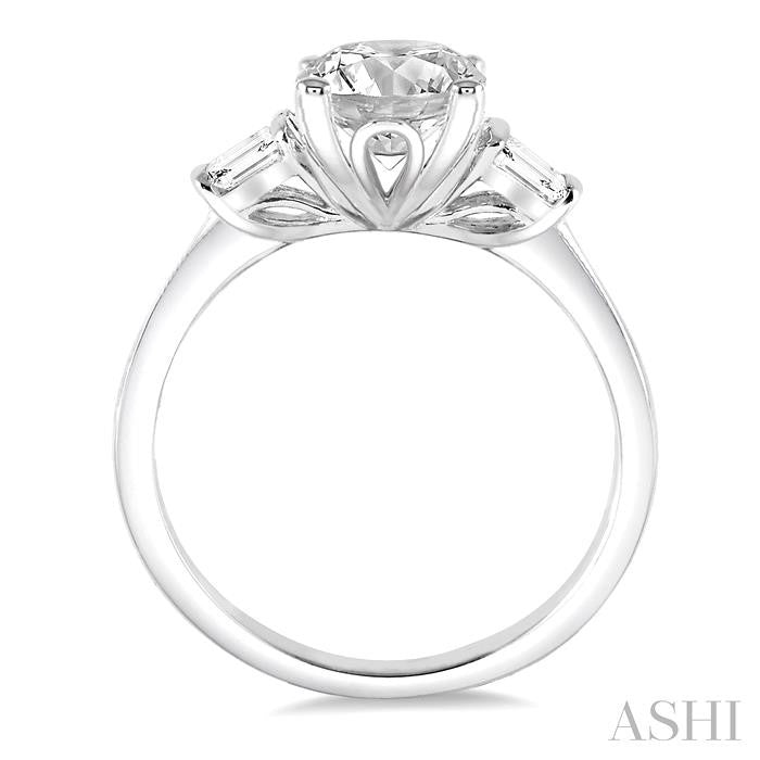 1/5 Ctw Round Shape Baguette Diamond Semi-Mount Engagement Ring in 14K White Gold