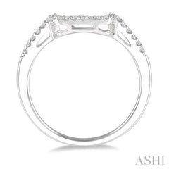 1/5 Ctw Cradle Center Round Cut Diamond Wedding Band in 14K White Gold