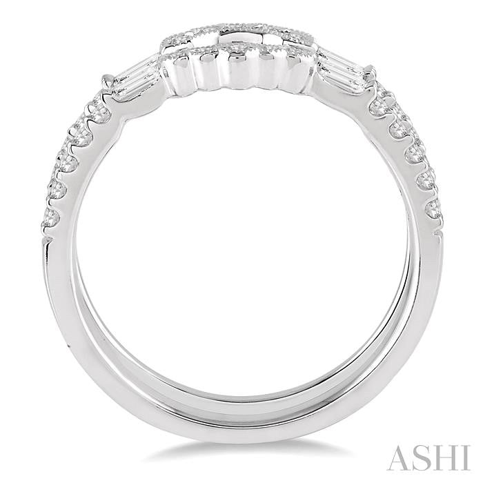 1/2 Ctw Round Cut Diamond Insert Ring in 14K White Gold