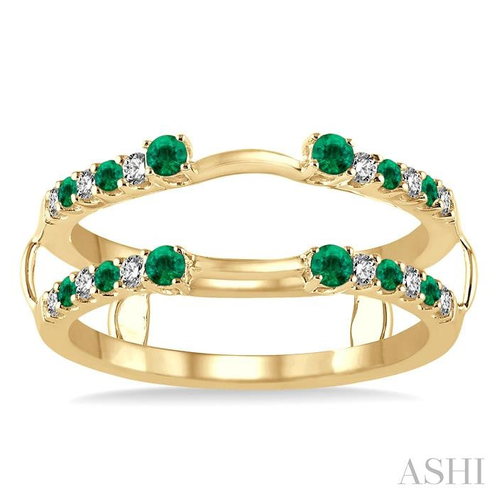 2 MM & 1.5 MM Emerald and 1/5 Ctw Round Cut Diamond Precious Insert Ring in 14K Yellow Gold