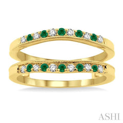 1.45 MM Emerald and 1/6 Ctw Round Cut Diamond Precious Insert Ring in 14K Yellow Gold