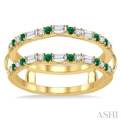 1.5 MM Emerald & 1/3 Ctw Baguette and Round Cut Diamond Insert Precious Ring in 14K Yellow Gold
