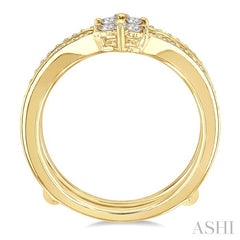 1/3 Ctw Chevron Center Round Cut Diamond Insert Ring in 14K Yellow Gold