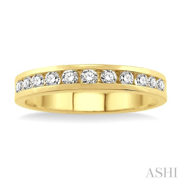 1/3 Ctw Round Cut Diamond Wedding Band in 14K Yellow Gold