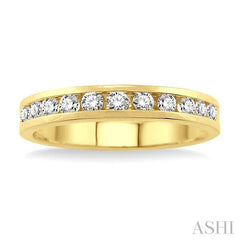 1/3 Ctw Round Cut Diamond Wedding Band in 14K Yellow Gold