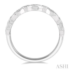 1/8 Ctw Encased Diamond & Circular Shape Mount Round Cut Diamond Fashion Band in 14K White Gold