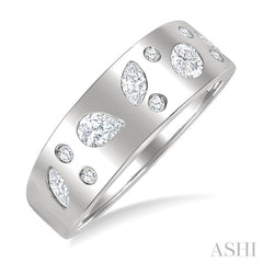 1/2 Ctw Scatter Mixed Diamond Cut Bold Gold Fashion Band in 14K White Gold