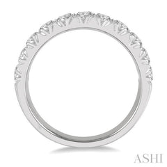 1 Ctw 11 Stone Round Cut Diamond Wedding Band in Platinum