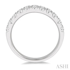 3/4 Ctw 11 Stone Round Cut Diamond Wedding Band in 14K White Gold