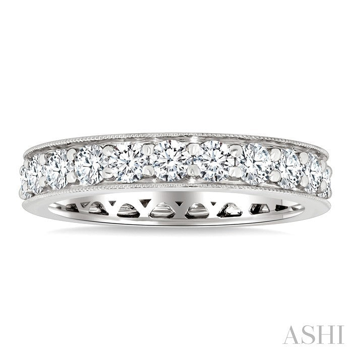 2 Ctw Round Cut Diamond Eternity Wedding Band in 14K White Gold